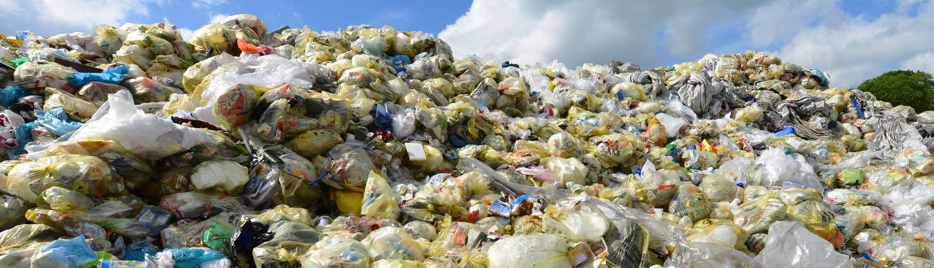 Müllberg Gelber Sack Abfall