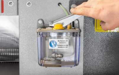 SP Manueller Öler bei Partikelschnitt (SP 4040 V)